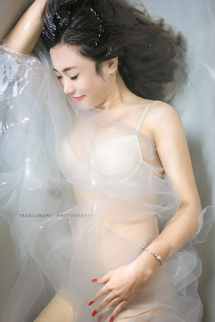 臺(tái)灣佬精品在線
